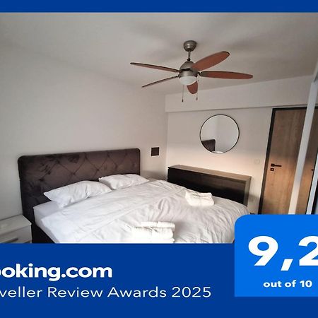 Apartment With Panoramic View Zadar Bagian luar foto